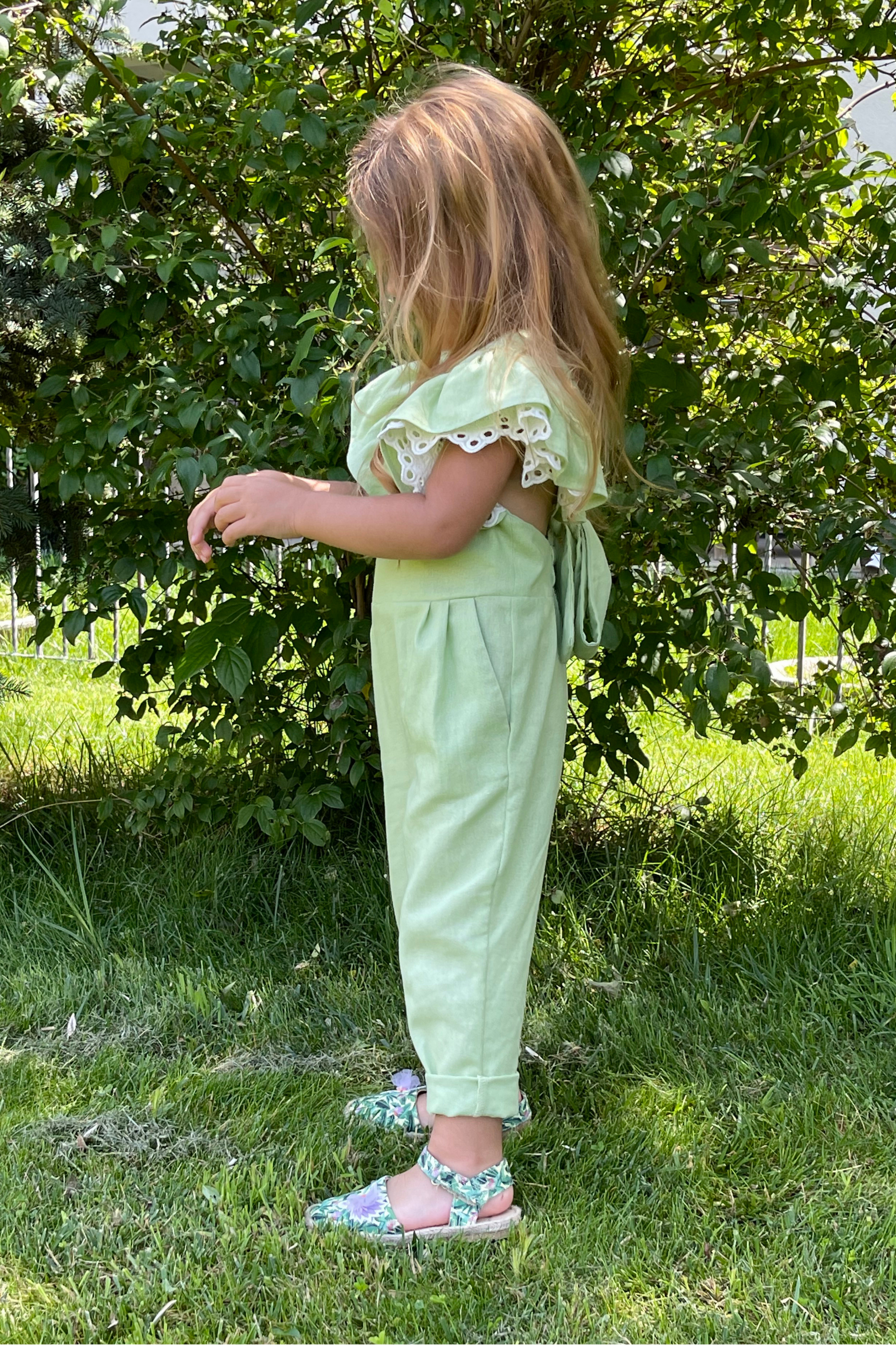 Jumpsuit for small girl online